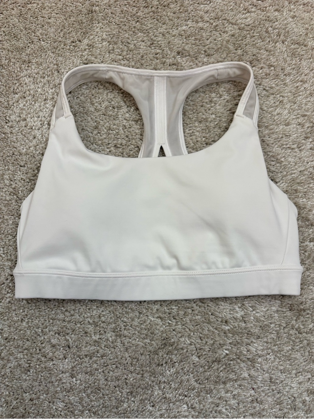NWOT Athleta A-C Contender Bra